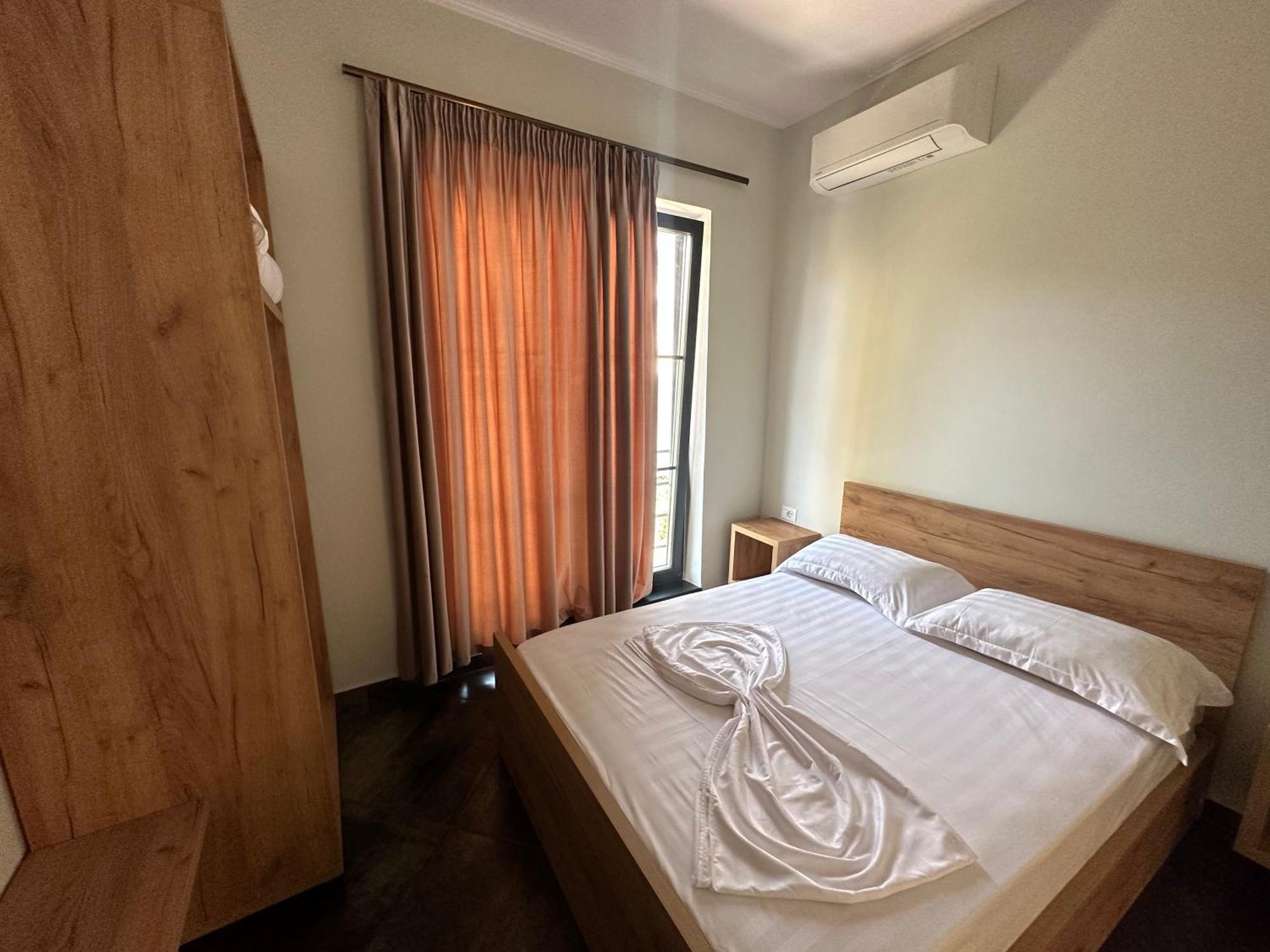 Central Comfort Suites Tirana Exteriér fotografie