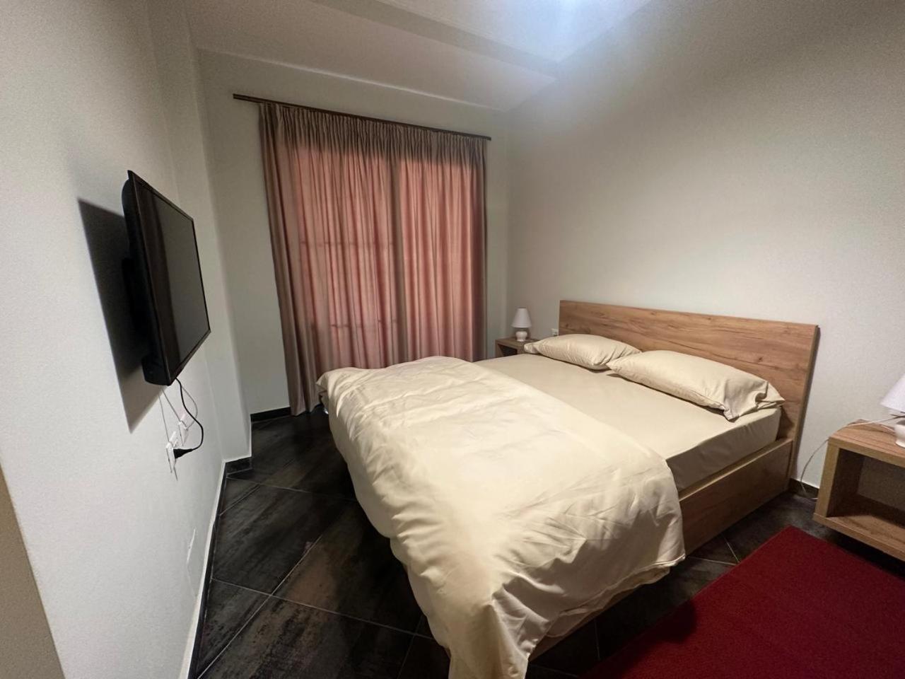 Central Comfort Suites Tirana Exteriér fotografie